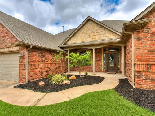 245 E Mobile Ter, Mustang, OK, 73064-6515 | Card Image