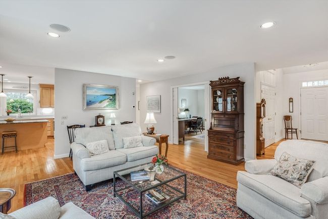 20 Anson Hunter Ln, House other with 3 bedrooms, 3 bathrooms and 2 parking in Orleans MA | Image 9