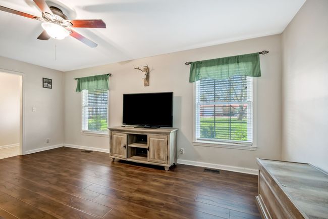 1175 Batson Mill Rd, House other with 4 bedrooms, 2 bathrooms and 4 parking in Charlotte TN | Image 9