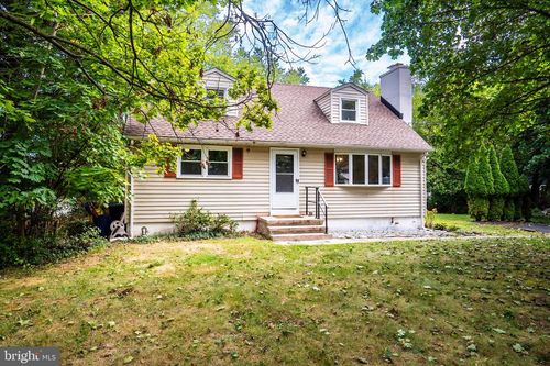 288 Dutch Neck Rd, Hightstown, NJ, 08520-2502 | Card Image