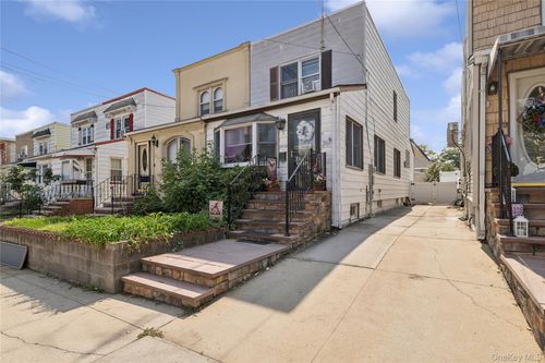 3236 Jordan St, Flushing, NY, 11358-1228 | Card Image