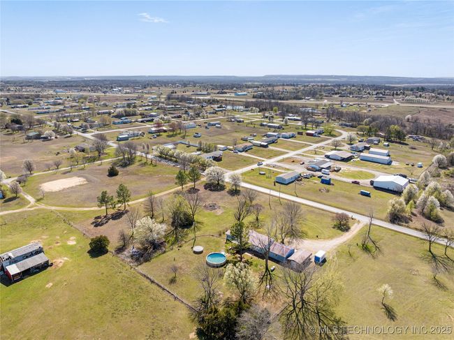 3221 E 420 Rd, House other with 4 bedrooms, 2 bathrooms and null parking in Oologah OK | Image 56