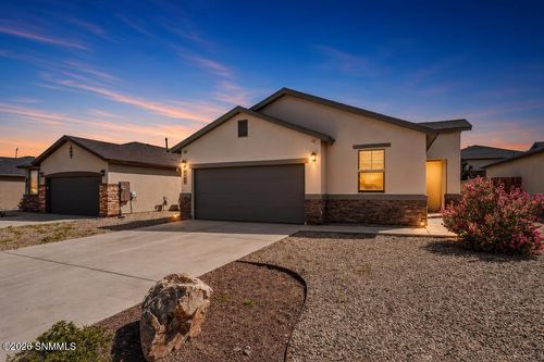 4242 Desert Lily Drive, Las Cruces, NM, 88007 | Card Image