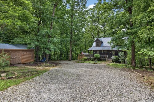 55214 Maynard Ridge Ln, Crawford, TN, 38554-0400 | Card Image
