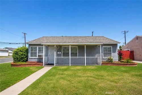 9275 Van Ruiten St, Bellflower, CA, 90706-2147 | Card Image