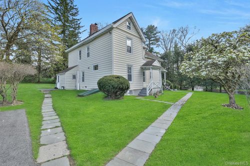 b-547 King St, Chappaqua, NY, 10514-3526 | Card Image