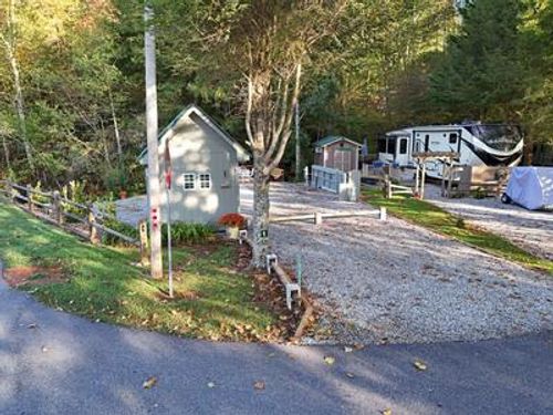 13 Choestoe Valley Cir, Blairsville, GA, 30512-7598 | Card Image