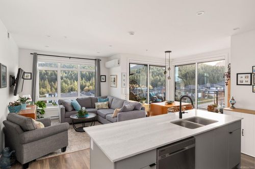 402-1110 Samar Cres, Langford, BC, V9B7C5 | Card Image
