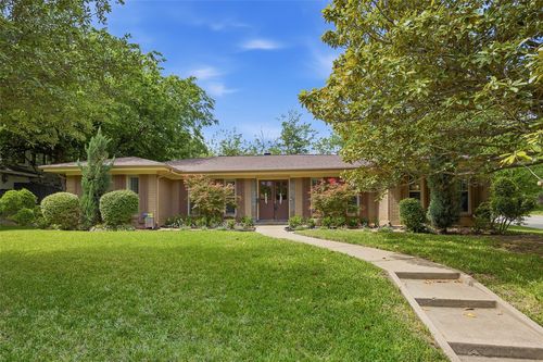 1700 Saxony Rd, Fort Worth, TX, 76116-1906 | Card Image