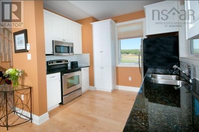 17 Bell Bay Way, Home with 3 bedrooms, 3 bathrooms and null parking in Baddeck NS | Image 3