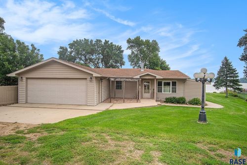 46254 W Shore Pl, Hartford, SD, 57033-6728 | Card Image