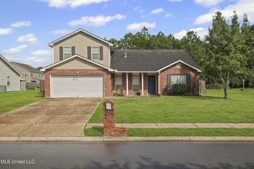 26 Lakeview Drive, Ocean Springs, MS, 39564 | Card Image