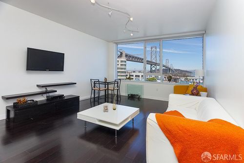 8c-501 Beale St, San Francisco, CA, 94105-5020 | Card Image