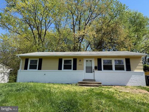 4515 Kenwood Dr, WOODBRIDGE, VA, 22193-5231 | Card Image