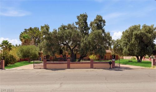 8385 W La Madre Way, Las Vegas, NV, 89149-4707 | Card Image