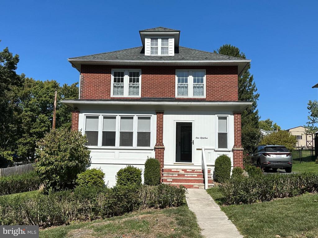 Frost Ave, Frostburg, MD 21532