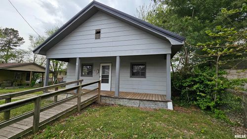 202 S Liberty St, Marion, IL, 62959-2512 | Card Image