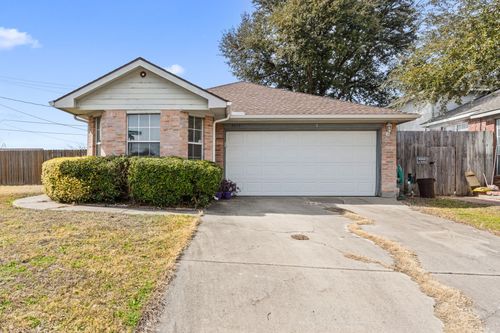 3133 Summerfield Ln, Grand Prairie, TX, 75052-7474 | Card Image