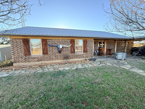 351 Bosque Bend Ln, China Spring, TX, 76633-2753 | Card Image