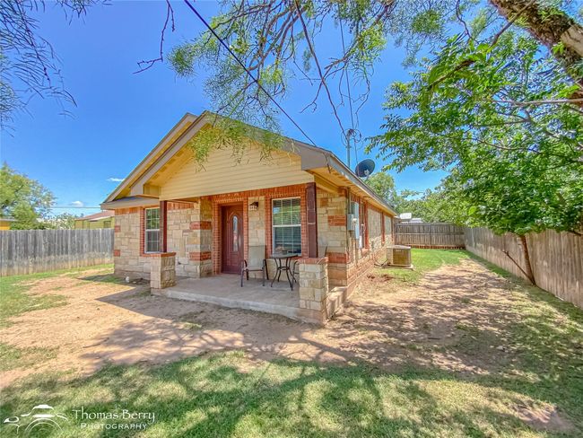 2110 N 18 Th St, House other with 3 bedrooms, 2 bathrooms and null parking in Abilene TX | Image 40