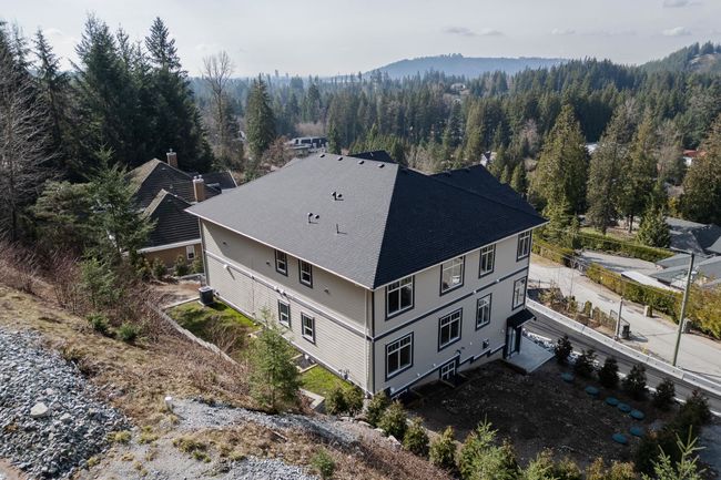 779 Sunset Ridge, House other with 9 bedrooms, 6 bathrooms and 6 parking in Anmore BC | Image 35