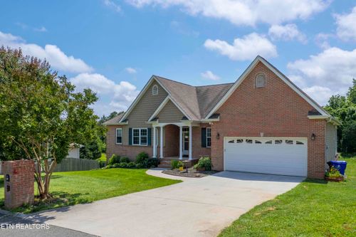 8111 Campbells Point Rd, Corryton, TN, 37721-2132 | Card Image