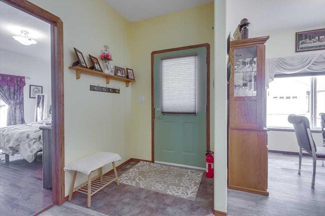 40 - 939 Ramage Crescent, Townhouse with 3 bedrooms, 3 bathrooms and 3 parking in Red Deer AB | Image 5