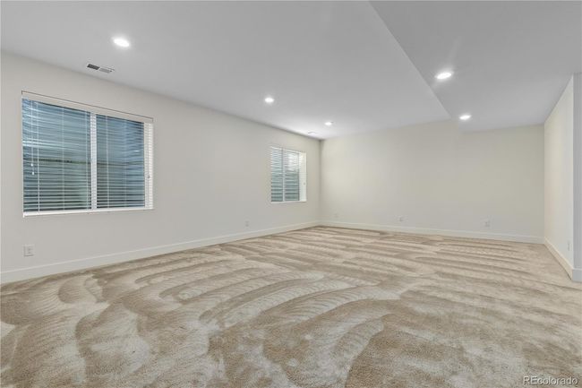 2042 Sicily Cir, House other with 4 bedrooms, 3 bathrooms and 2 parking in Longmont CO | Image 25