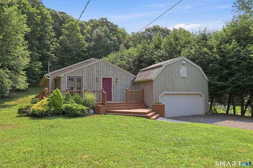 10 Satterlee Rd, New Fairfield, CT, 06812-3904 | Card Image