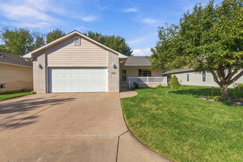 1509 N Reca, Wichita, KS, 67212-5860 | Card Image