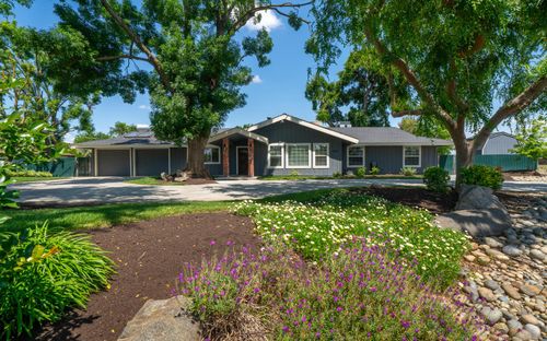 7044 E Clinton Avenue, Fresno, CA, 93737 | Card Image