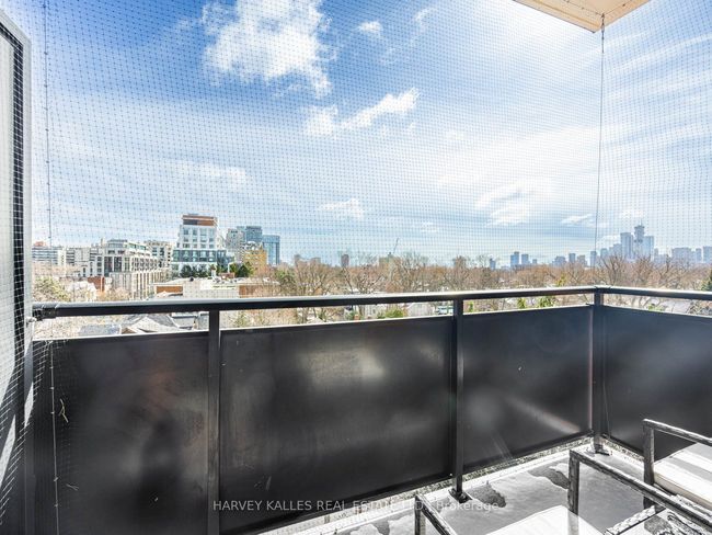 701 - 78 Warren Rd, Condo with 1 bedrooms, 1 bathrooms and null parking in Toronto ON | Image 21