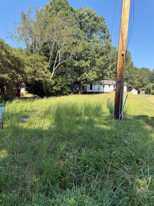 131 Ccc Camp Rd, Greer, SC, 29651-5871 | Card Image