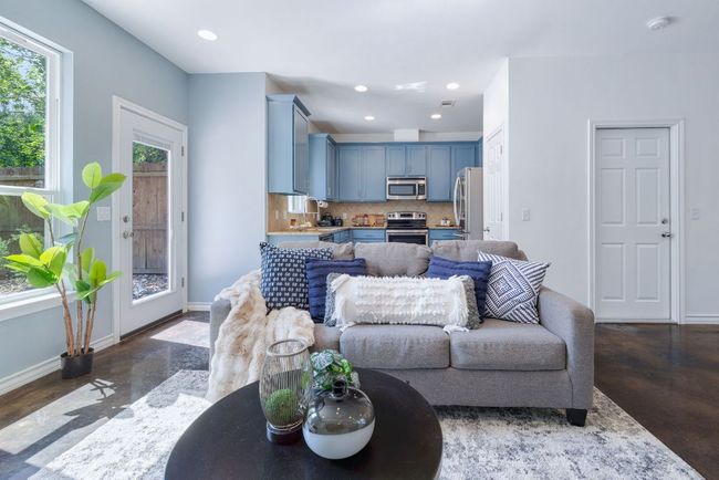 Open floor plan. | Image 9