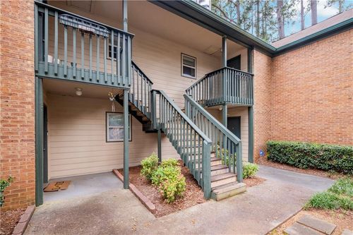 622 Bedfort Dr, Duluth, GA, 30096-2675 | Card Image
