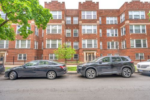 3c-6706 Ridgeland Ave, CHICAGO, IL, 60649-1024 | Card Image