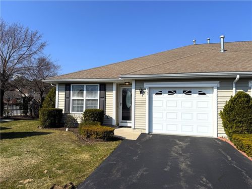 101 Village Green Circle, Coventry, RI, 02816 | Card Image