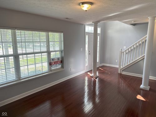 11461 Reagan Dr, Fishers, IN, 46038-5299 | Card Image