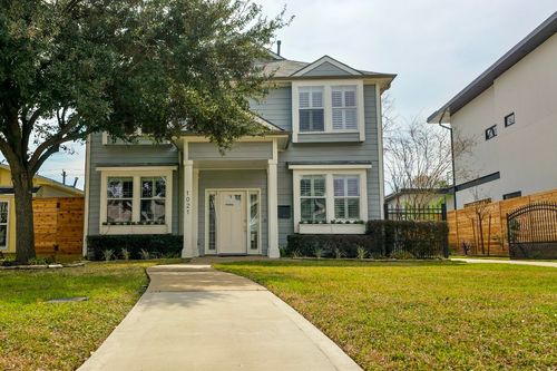 1021 Wakefield Dr, Houston, TX, 77018-5226 | Card Image