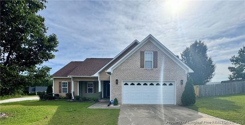 422 Jamestown Ave, Fayetteville, NC, 28303-2127 | Card Image