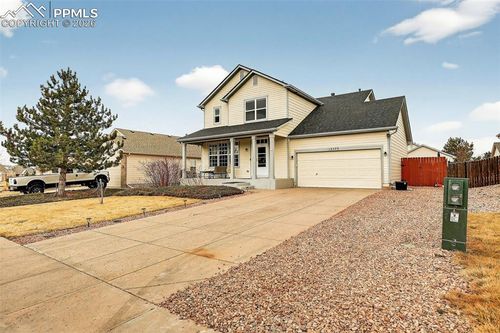 12573 Pine Valley Cir, Peyton, CO, 80831-4018 | Card Image