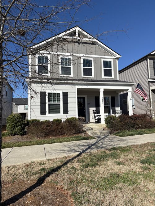 672 Taylor Bend Rd, Columbia, TN, 38401-2989 | Card Image