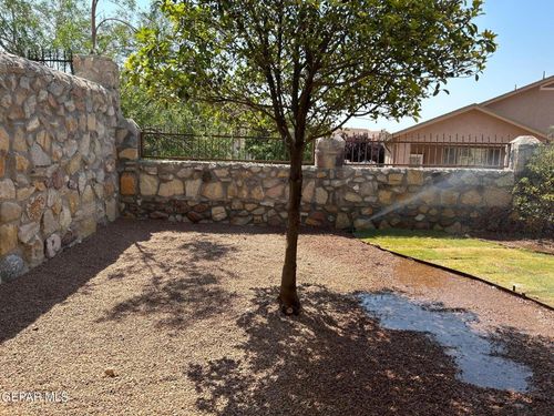 7336 Kiowa Creek Dr, El Paso, TX, 79911-3041 | Card Image