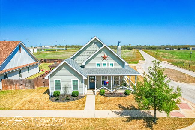 4002 Hope Dr, House other with 4 bedrooms, 2 bathrooms and null parking in Clyde TX | Image 39