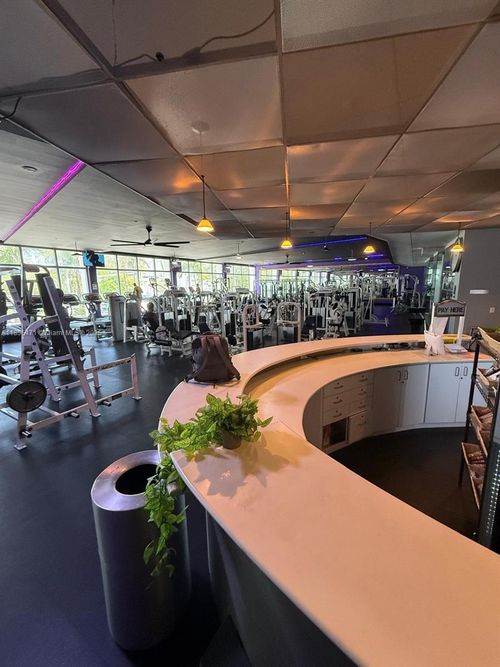 apt-828-1000 West Ave, Miami Beach, FL, 33139-4723 | Card Image