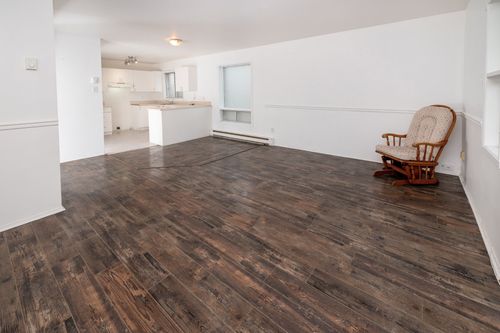 4-6180 Rue Émile-Nelligan, Montréal, QC, H4J1G5 | Card Image