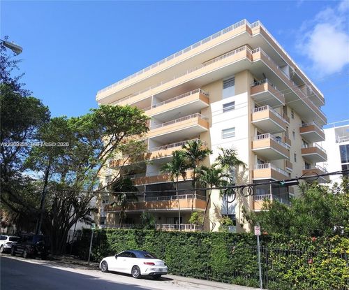 3d-3304 Virginia St, Miami, FL, 33133-5238 | Card Image