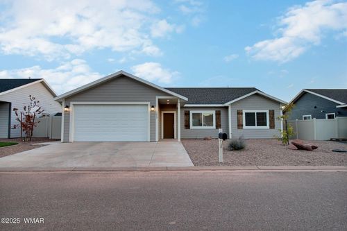 1033 E Adams St, Snowflake, AZ, 85937-5492 | Card Image