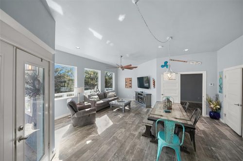 259 Persimmon Ln, Canadian, OK, 74425-5174 | Card Image