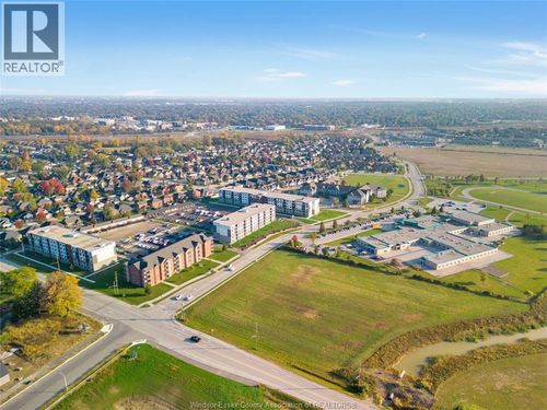 509-4578 Huron Church Line, Lasalle, ON, N9H0M2 | Card Image